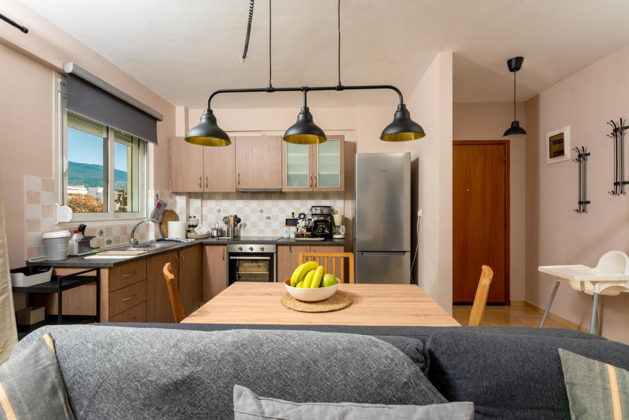Eleni'S Modern Apartment Volos Luaran gambar